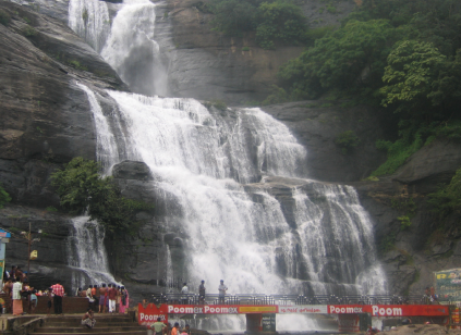 Kutralam Waterfalls